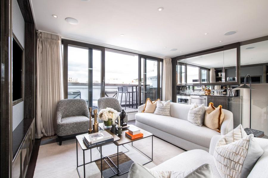 3 bedroom Flat to rent in Prince of Wales Terrace-view2