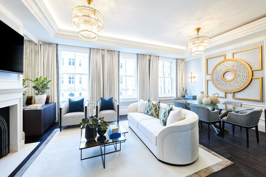 2 bedroom Flat to rent in Prince of Wales Terrace-view1