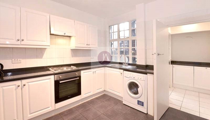 5 bedroom Flat to rent in Strathmore Court-view3