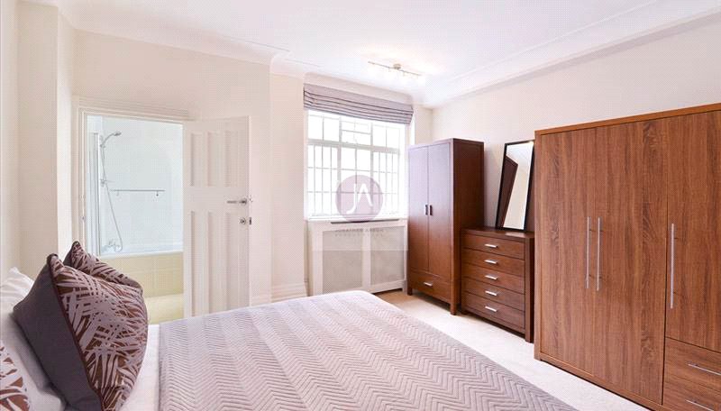 5 bedroom Flat to rent in Strathmore Court-view9