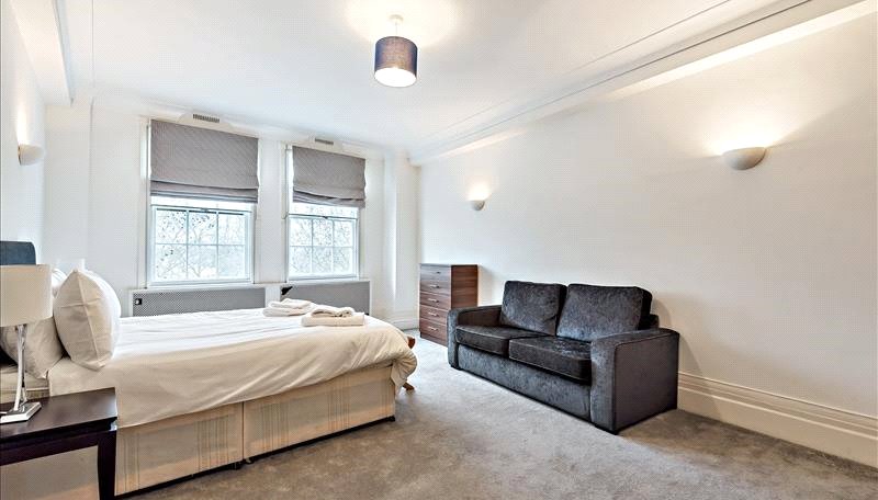 6 bedroom Flat to rent in Strathmore Court-view6