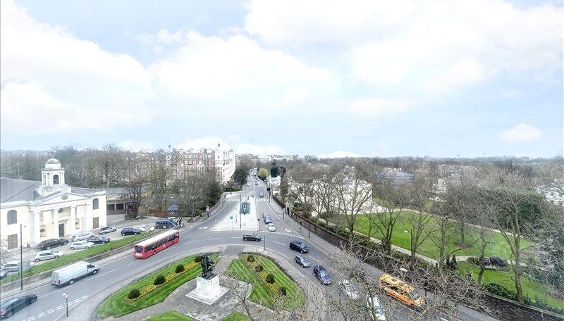 6 bedroom Flat to rent in Strathmore Court-view14