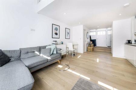 1 bedroom Flat to rent in Severn Court-List2377