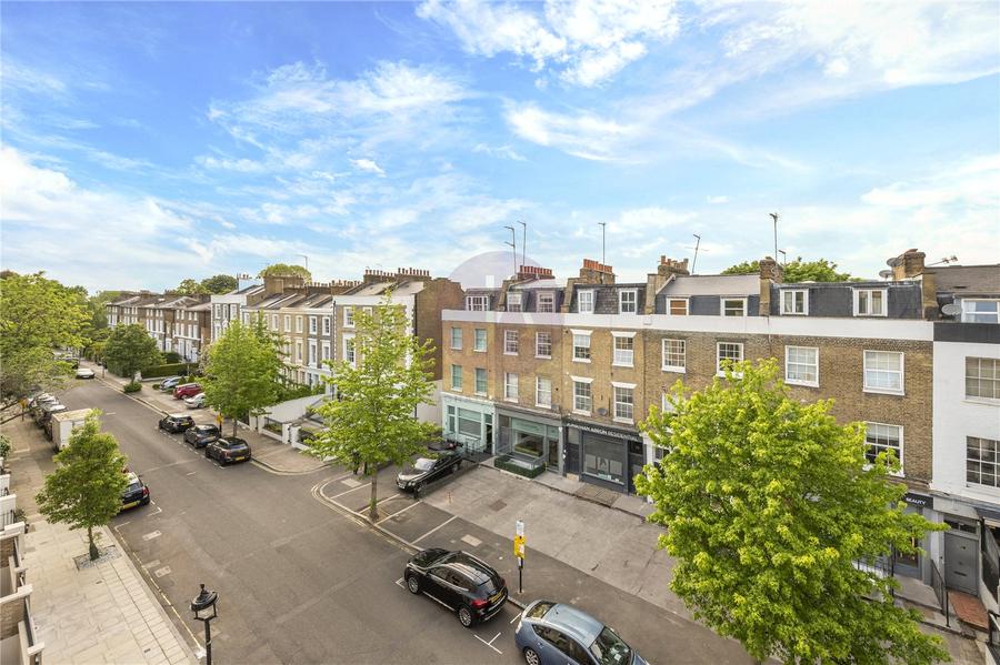 2 bedroom Flat to rent in Blenheim Terrace-view12