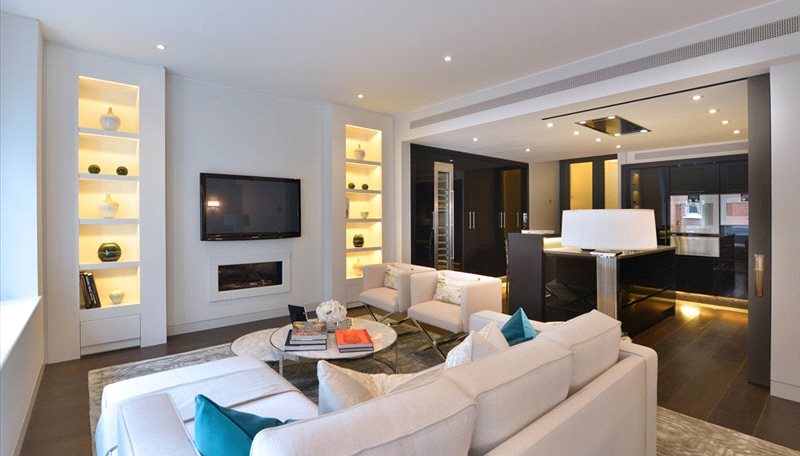 2 bedroom Flat to rent in Duke Street-view2