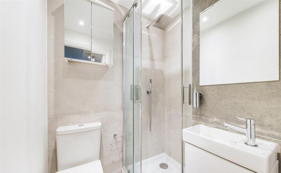 3 bedroom Maisonette to rent in Dean Street-view16
