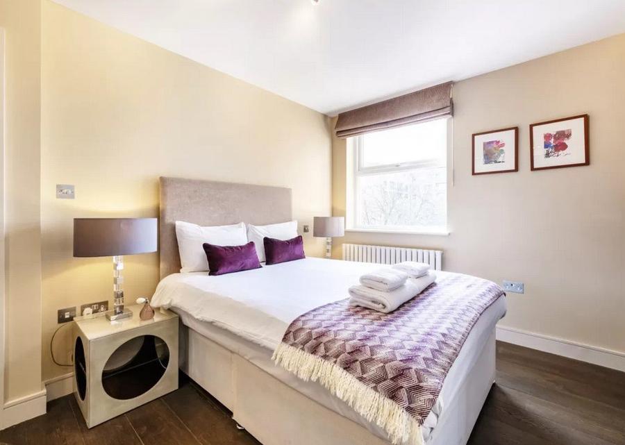 3 bedroom Flat to rent in Boydell Court-view10