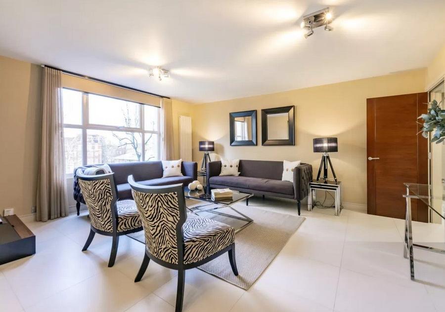3 bedroom Flat to rent in Boydell Court-view5