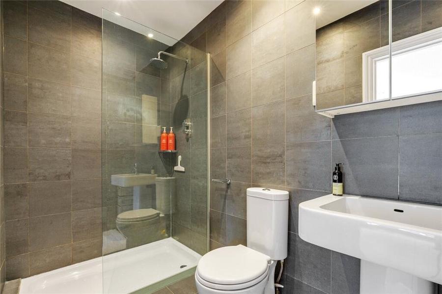 3 bedroom House for sale in Mallinson Road-view11
