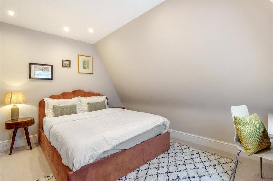 3 bedroom House for sale in Mallinson Road-view10