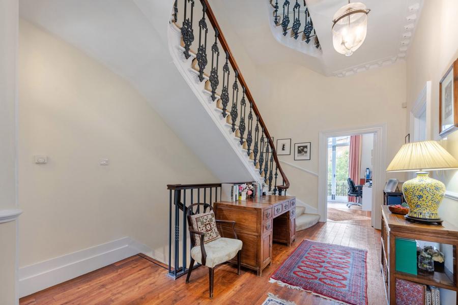 6 bedroom House for sale in Warrington Crescent-view21