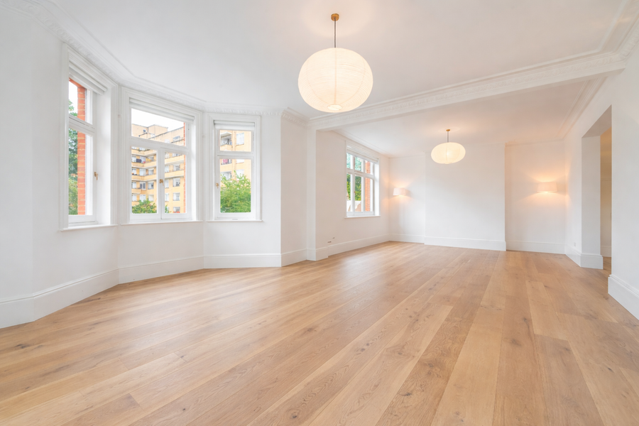 4 bedroom Flat to rent in St Marys Mansions-view3