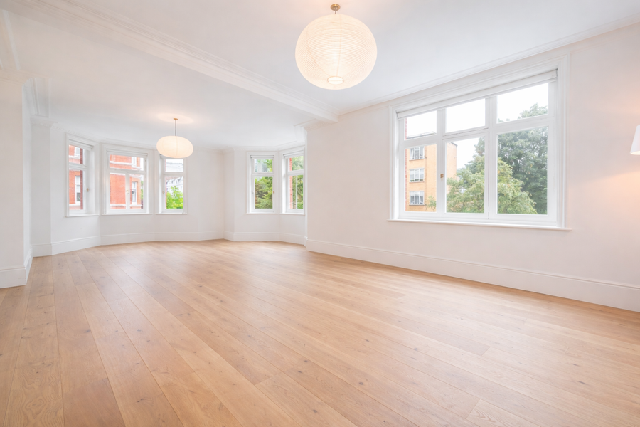 4 bedroom Flat to rent in St Marys Mansions-view1