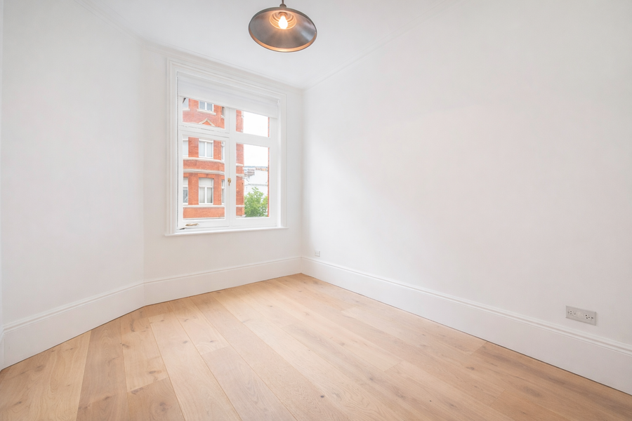 4 bedroom Flat to rent in St Marys Mansions-view13