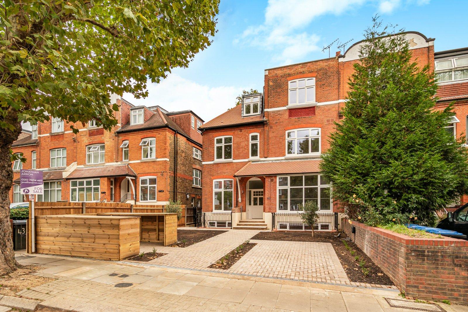 Chatsworth Road, Kilburn, London, NW2