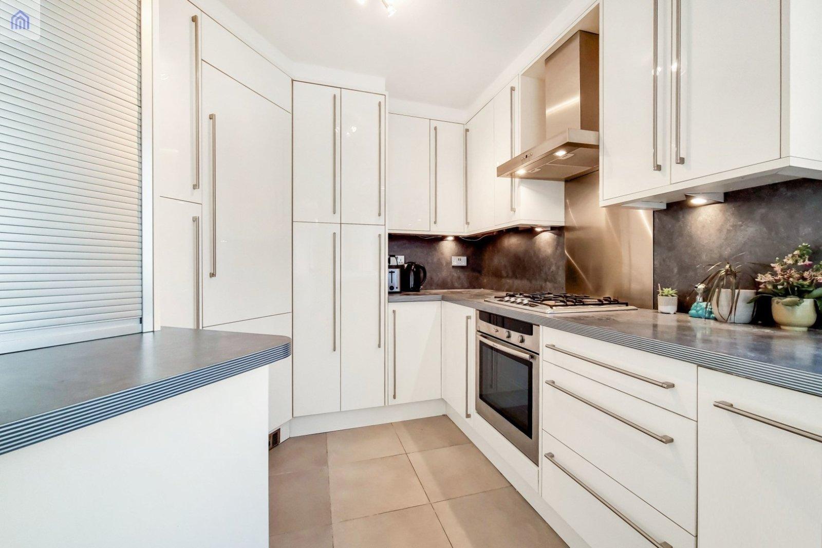 145 Grosvenor Road, Pimlico, London, SW1V