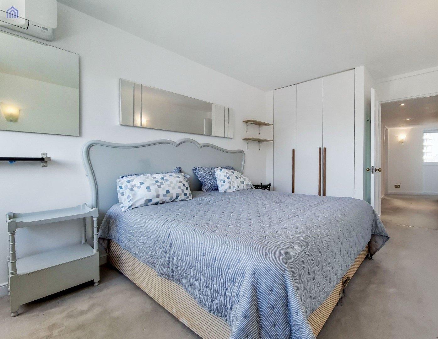 145 Grosvenor Road, Pimlico, London, SW1V