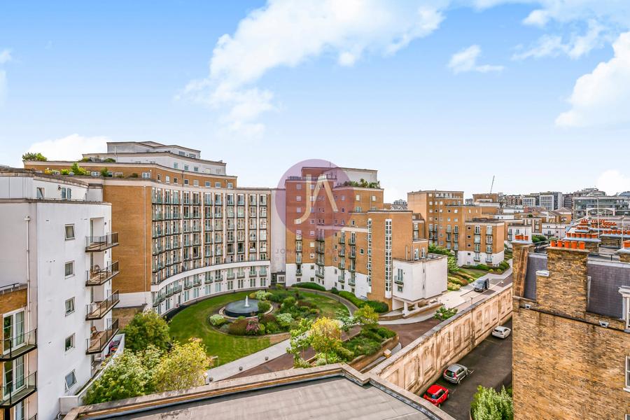 2 bedroom Flat to rent in Rossmore Court-view12