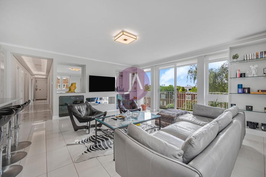 3 bedroom Flat to rent in Buttermere Court-view5