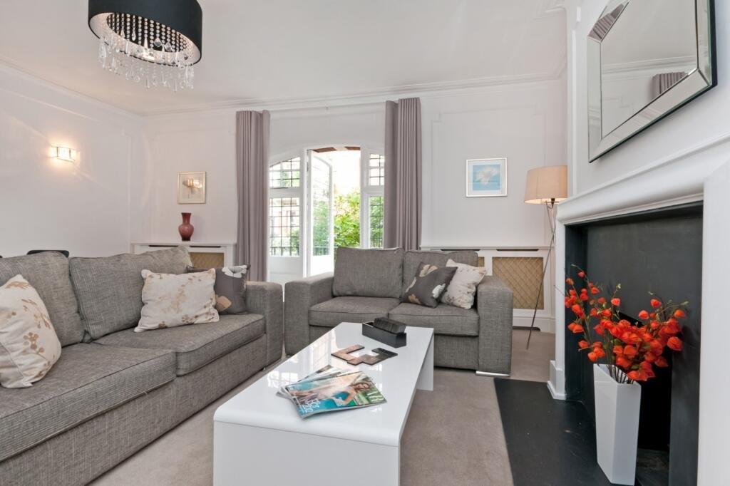 Sloane Gate Mansions, D'Oyley Street, Belgravia, London, SW1X