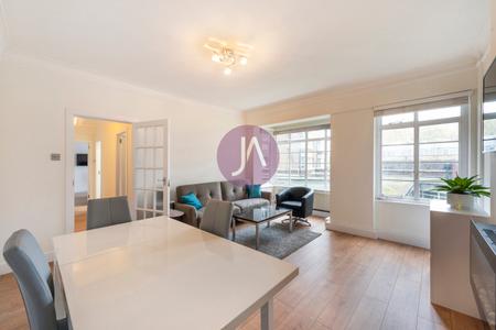 1 bedroom Flat to rent in Rossmore Court-List1758