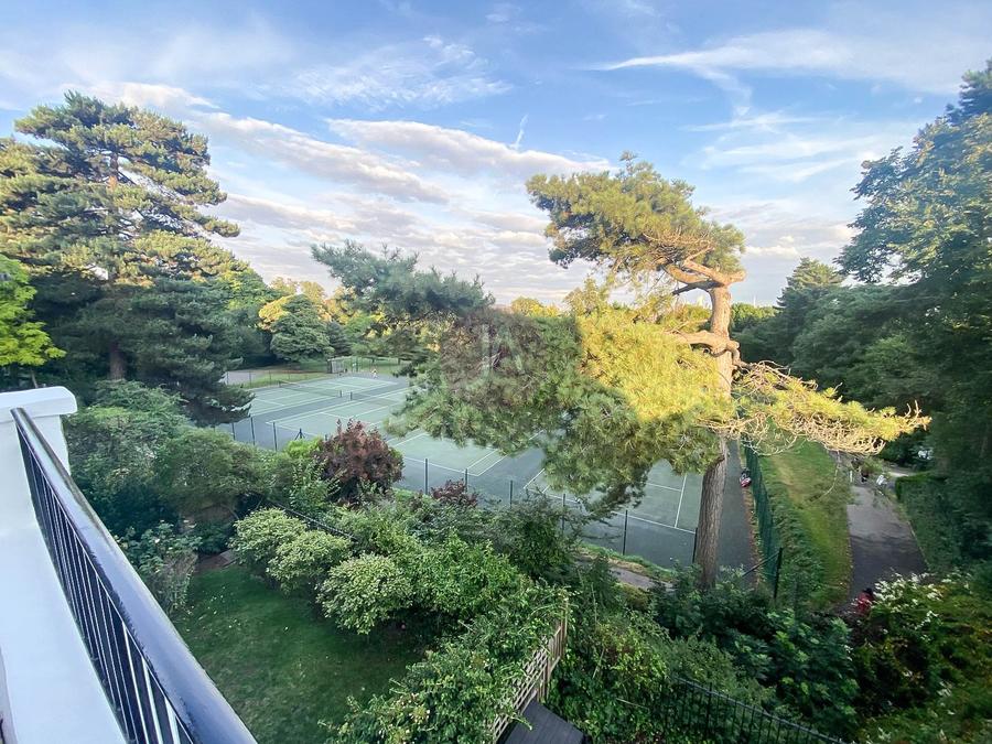 2 bedroom Flat to rent in Bisham Gardens-view14