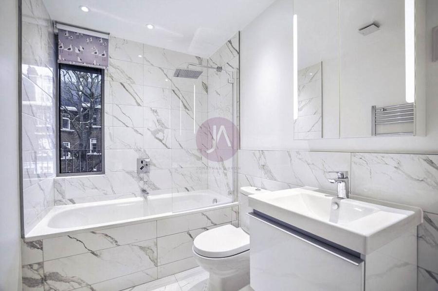 3 bedroom Flat to rent in Mill Lane-view9
