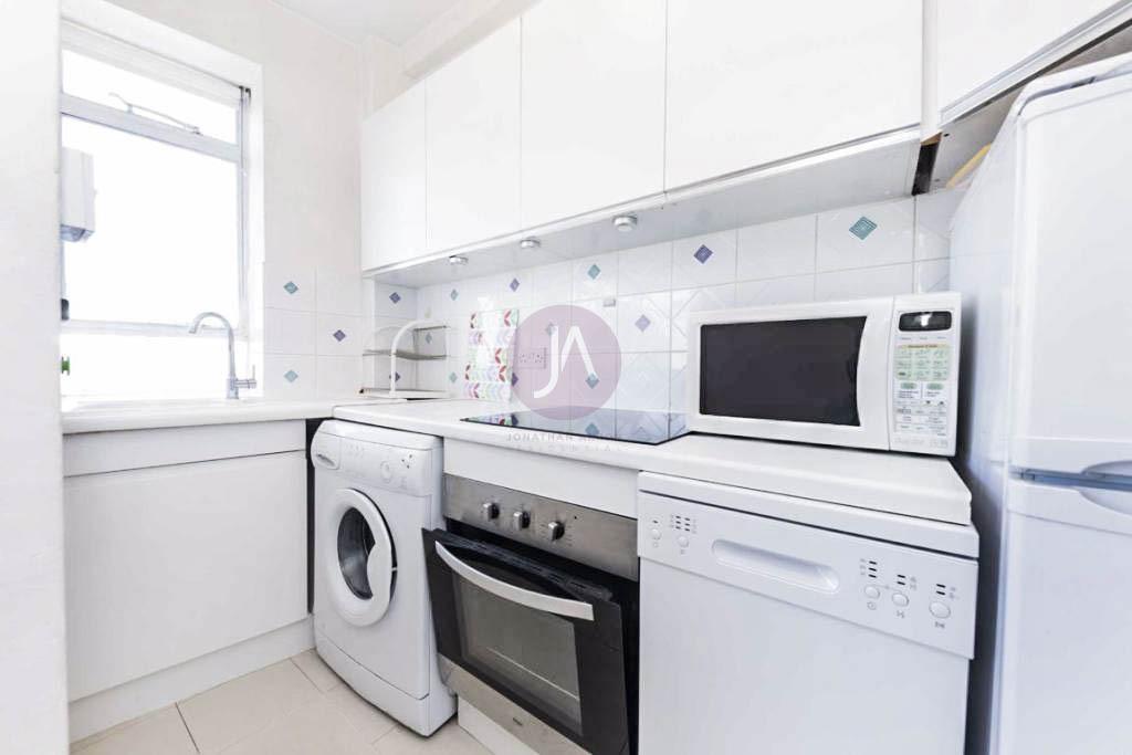 Oslo Court, Prince Albert Road, St. Johns Wood, London, NW8