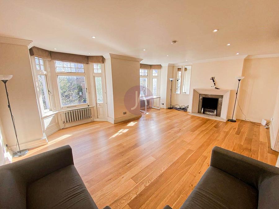 3 bedroom Flat to rent in Abbey Court-view6