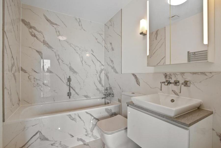2 bedroom Flat to rent in Mill Lane-view6