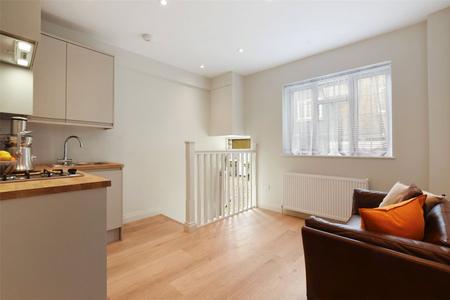 1 bedroom Flat to rent in Cedric Chambers-List1476