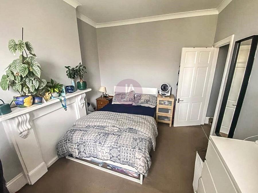 4 bedroom Flat, Maisonette to rent in Mill Lane-view12