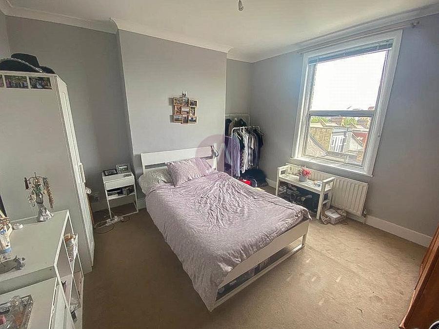 4 bedroom Flat, Maisonette to rent in Mill Lane-view8