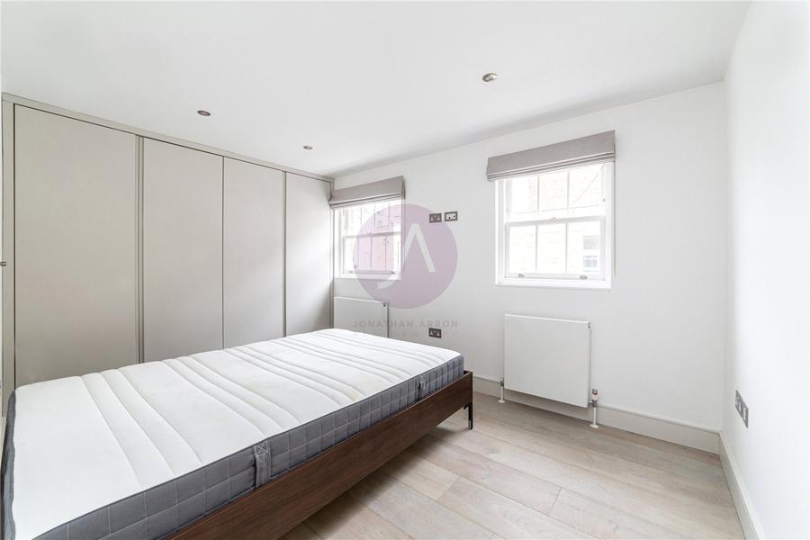 2 bedroom House to rent in Abercorn Close-view8