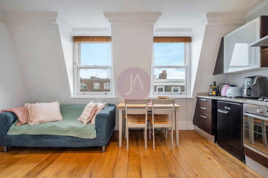 1 bedroom Flat to rent in Kentish Town Road-view10