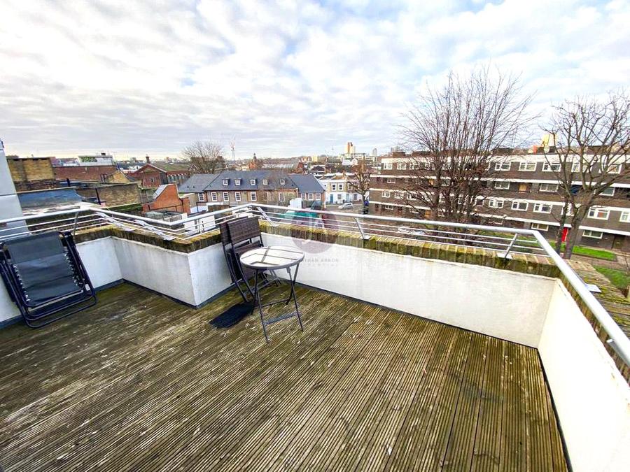 1 bedroom Flat to rent in Kentish Town Road-view14