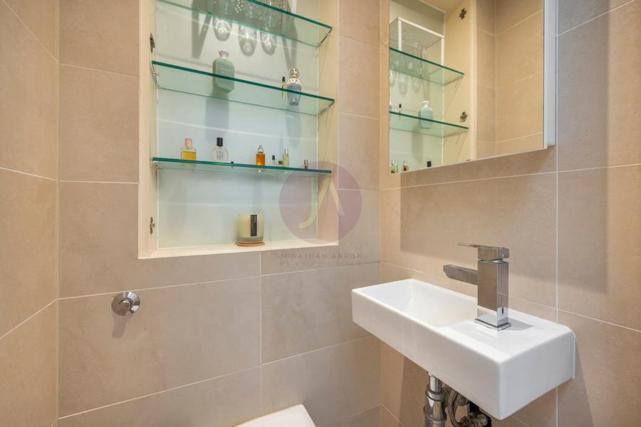 1 bedroom Flat to rent in Kentish Town Road-view7