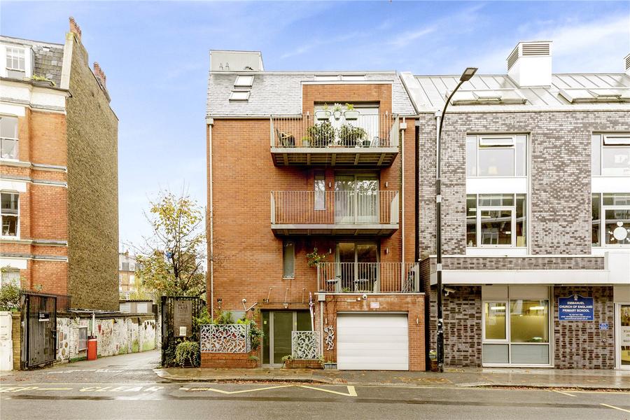 2 bedroom Flat to rent in Mill Lane-view3