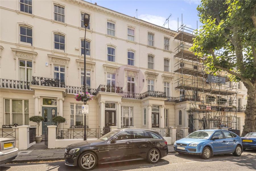 1 bedroom Flat to rent in Clarendon Gardens-view11