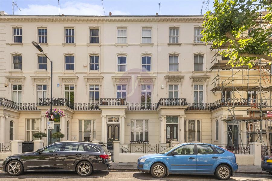 1 bedroom Flat to rent in Clarendon Gardens-view2