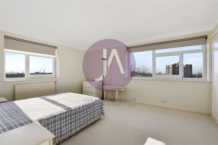 3 bedroom Flat to rent in Walsingham-view4