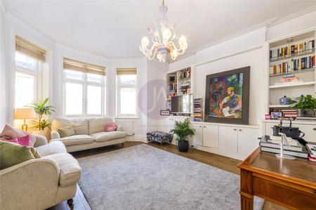 2 bedroom Flat to rent in Lauderdale Mansions-List721