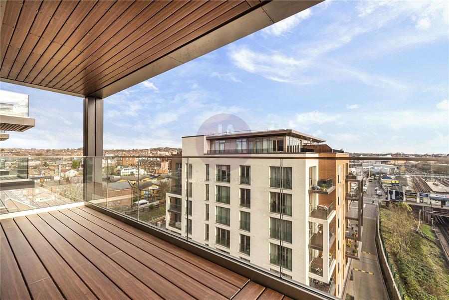 2 bedroom Flat to rent in Beckford Building-view16