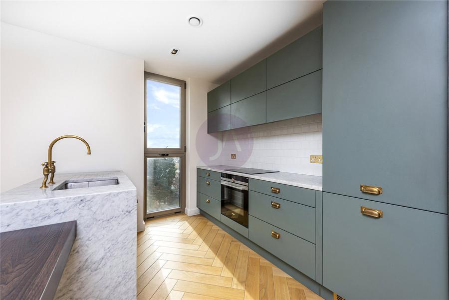 2 bedroom Flat to rent in Beckford Building-view15