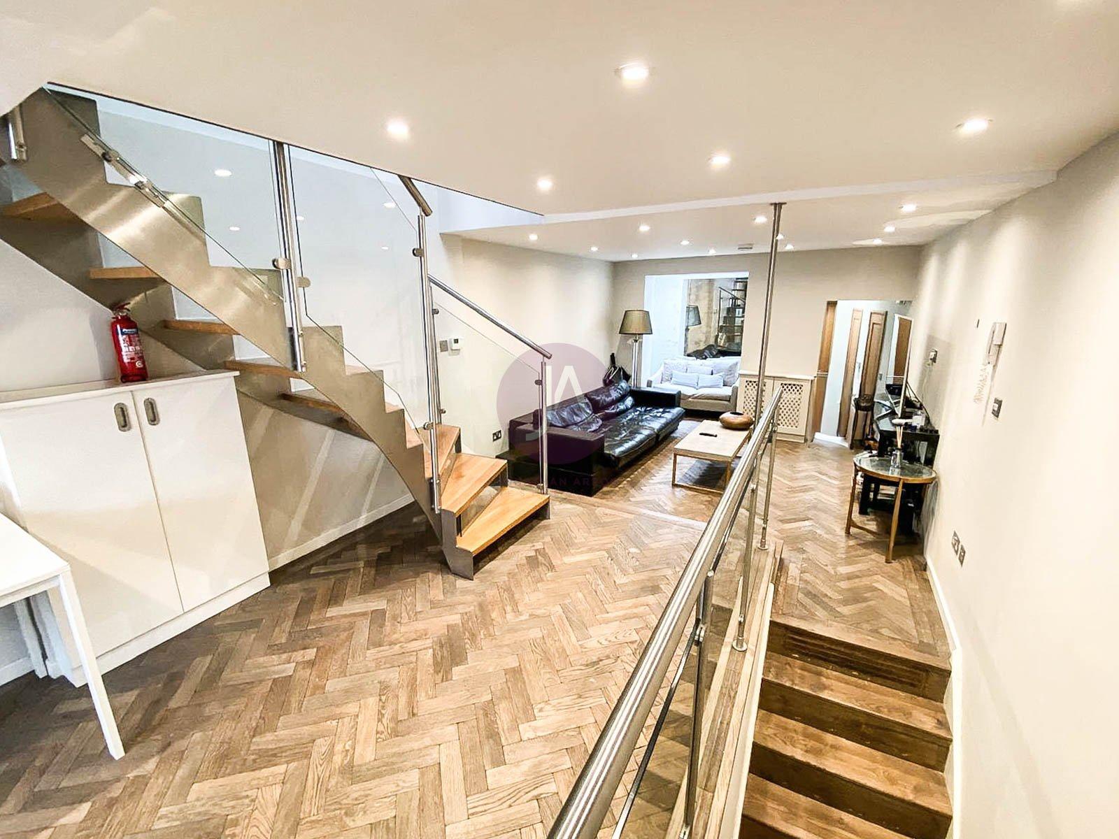 Strutton Ground, Victoria, Westminster, London, SW1P