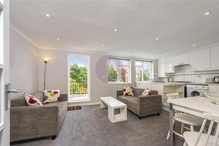 1 bedroom Flat to rent in Randolph Avenue-view10