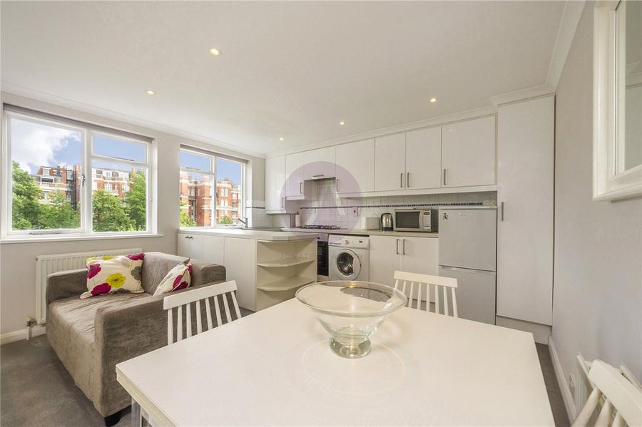 1 bedroom Flat to rent in Randolph Avenue-view12