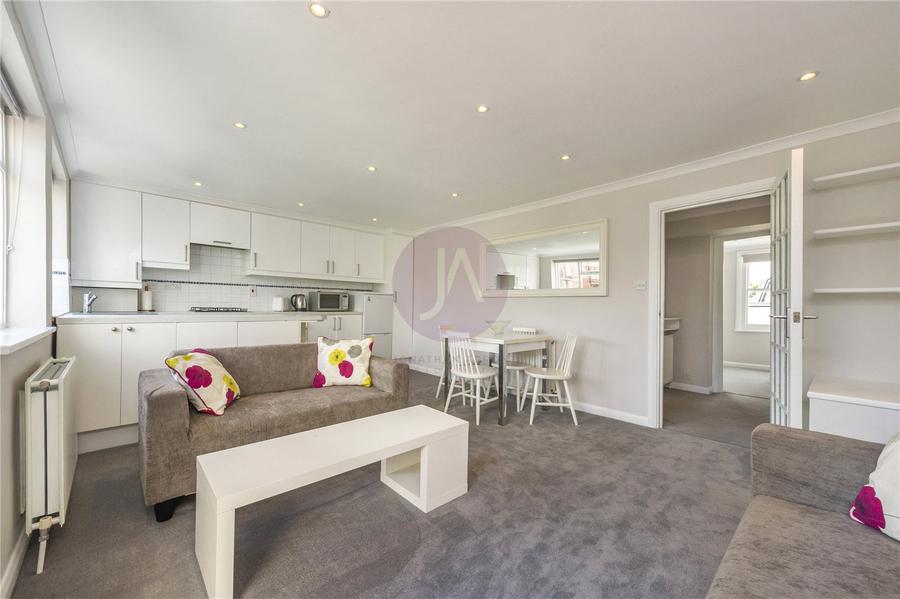 1 bedroom Flat to rent in Randolph Avenue-view11
