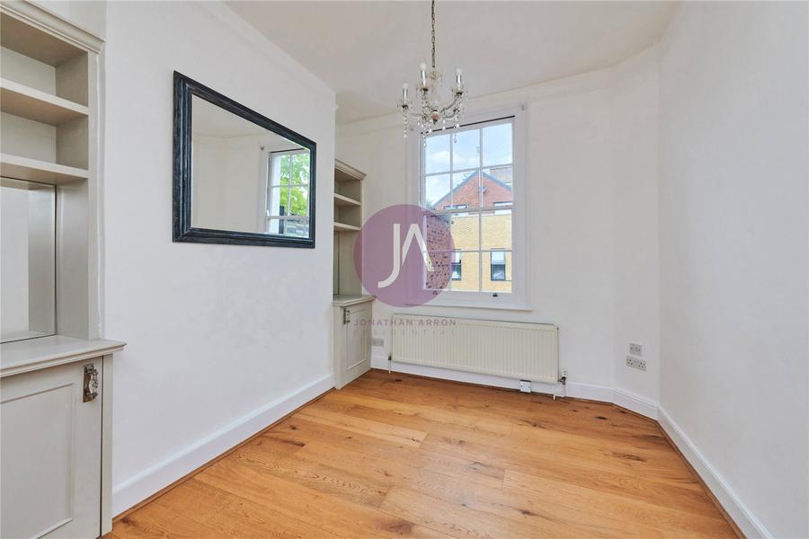 2 bedroom House, Maisonette to rent in Ordnance Mews-view13
