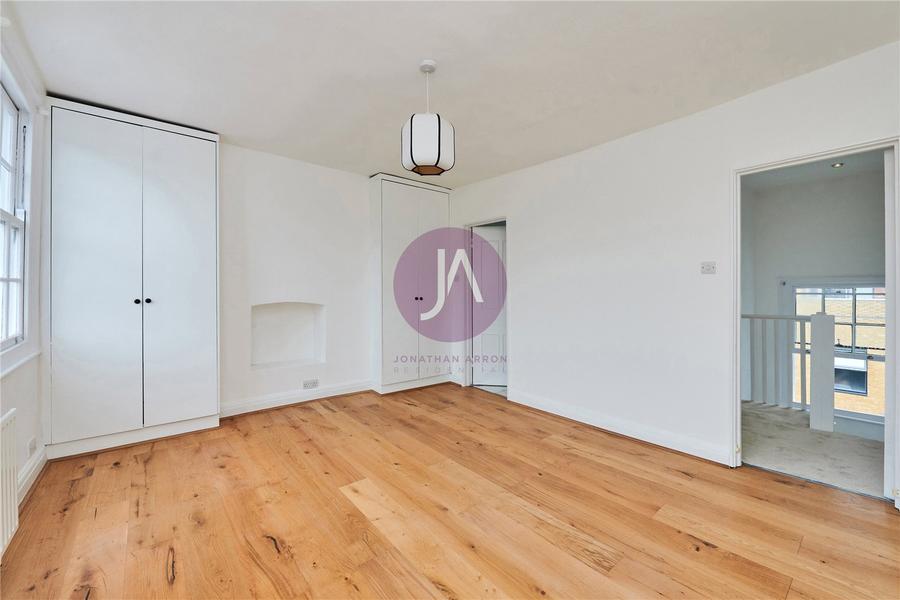 2 bedroom House, Maisonette to rent in Ordnance Mews-view9